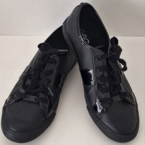 GBG Los Angeles (Guess) black sneakers